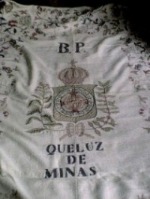 COLCHA DE QUELUZ.jpg